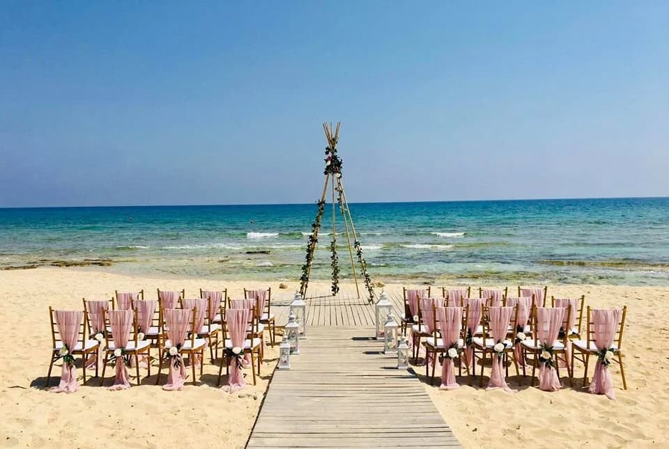 Sirenes Beach wedding venue